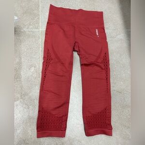Gymshark Red Women’s seamless CAPRI Leggings size xs